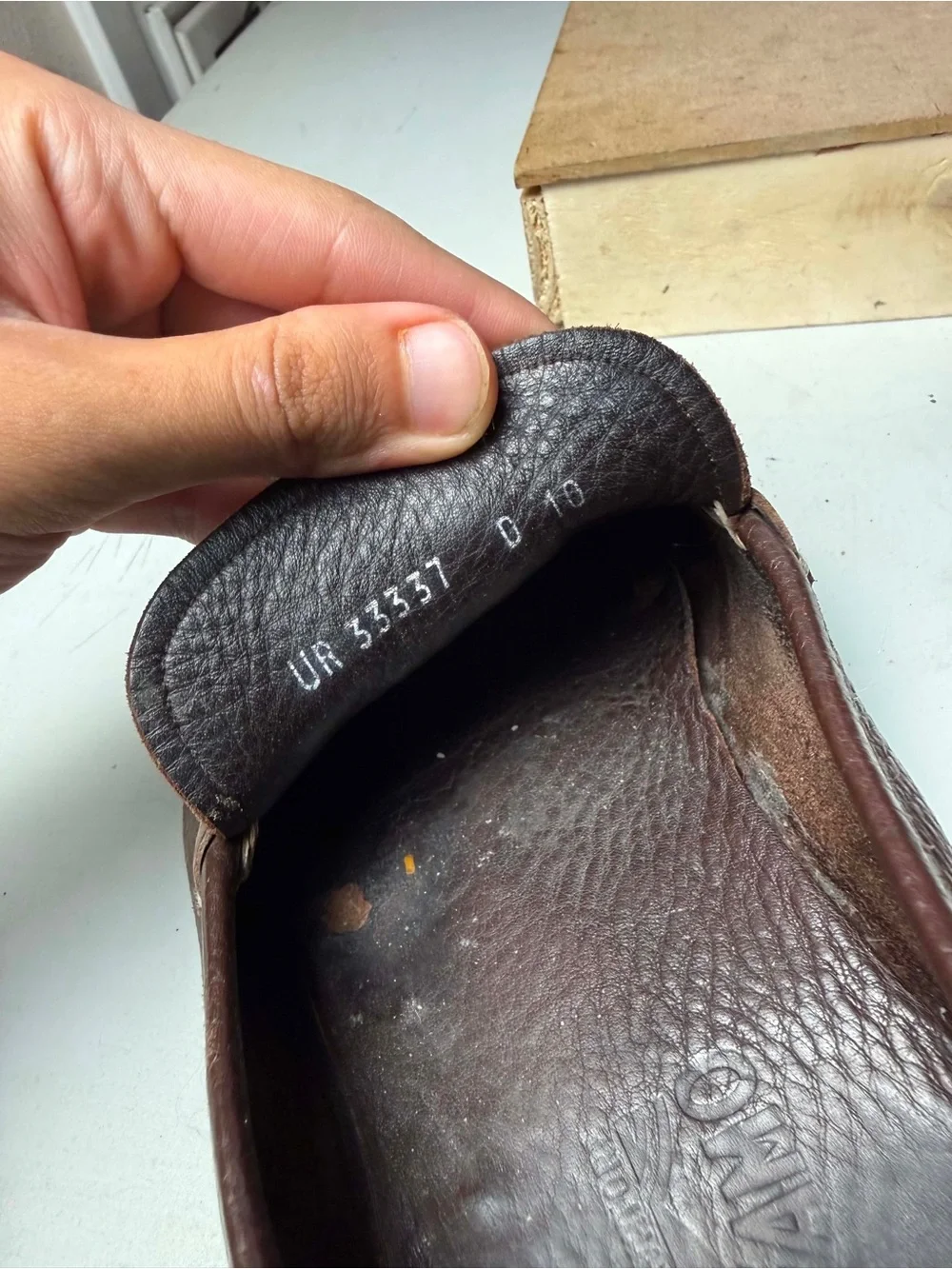 FERRAGAMO Men's Grandioso Grained Calfskin Gancini Loafer Sz 10